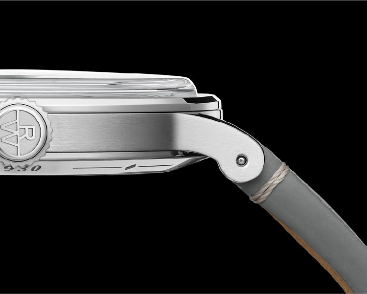 長めのケースラグ