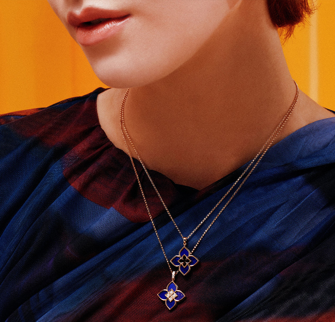 ロベルトコインのダイヤモンド付きプリンセスフラワーリング